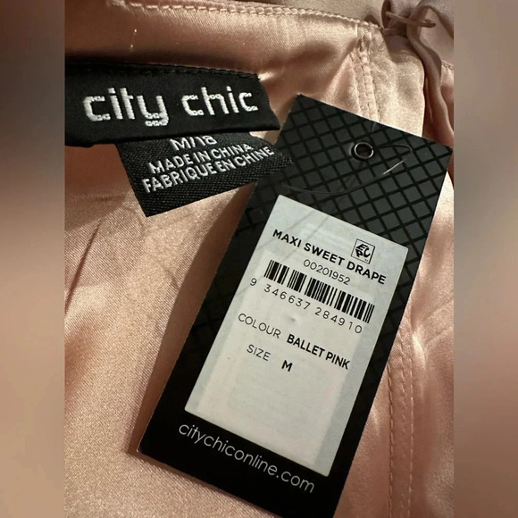 City Chic sweet Drape maxi dress size M/18 - Picture 13 of 15